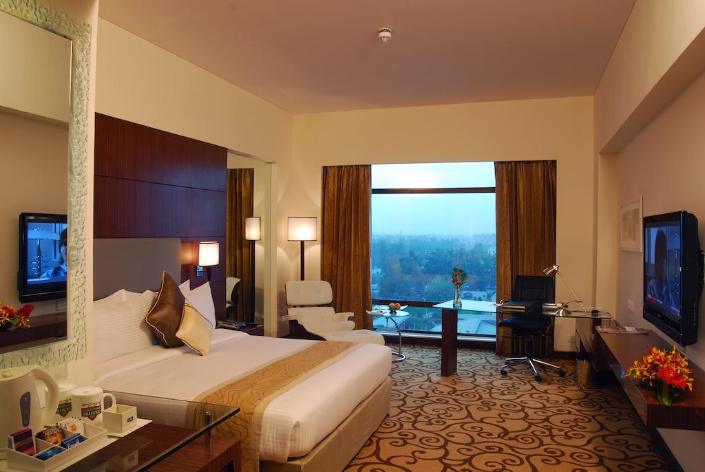 Country Inn & Suites By Radisson, Sahibabad Газиабад Экстерьер фото